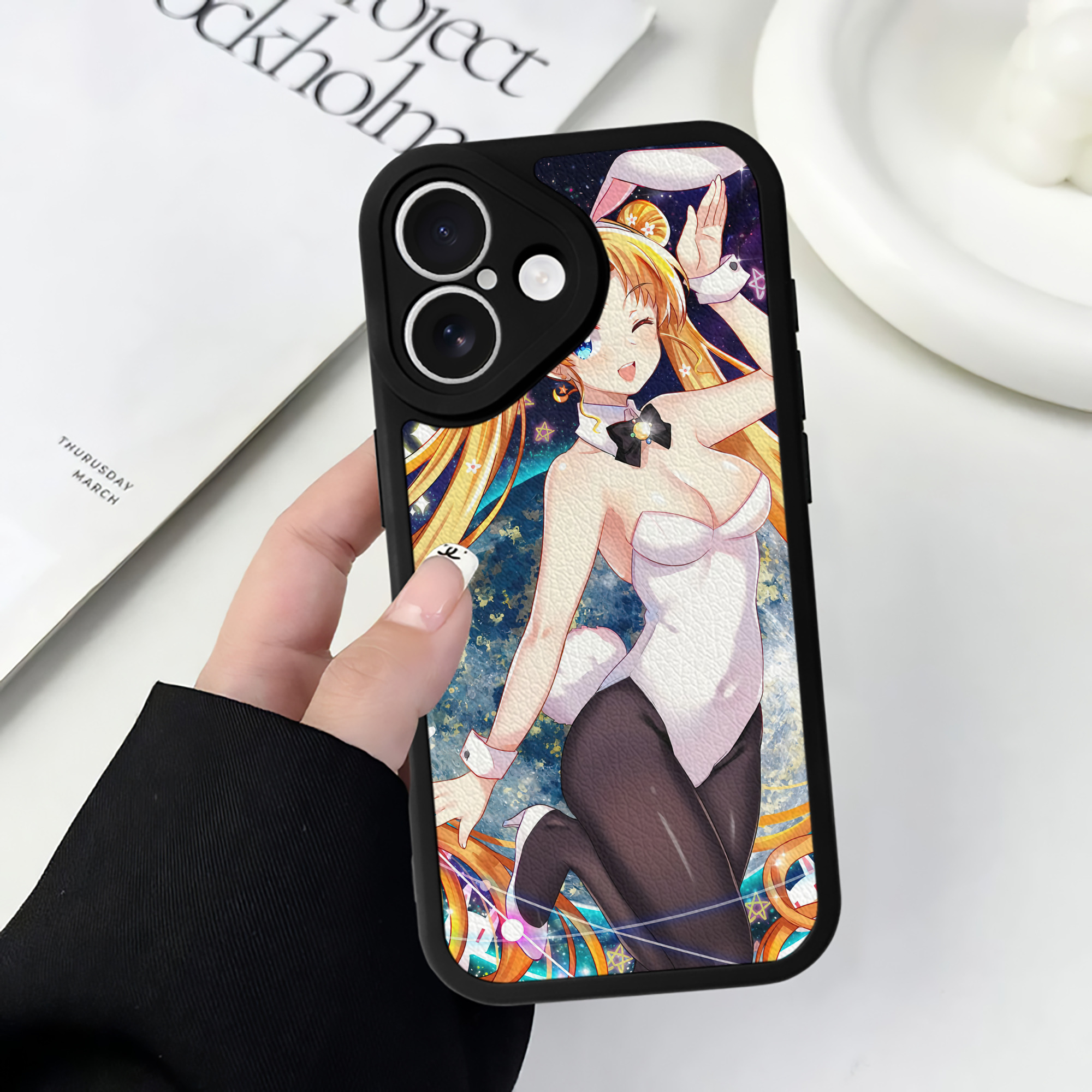 （画像用） 美少女戦士セーラームーン Sailor Moon 【iPhone 16シリーズ対応】シリコンスマホケース（レザー調） 材質：シリコン